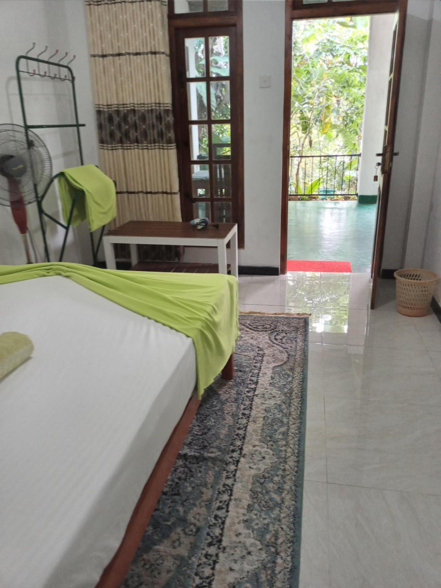 Mature Home Ella Exterior foto